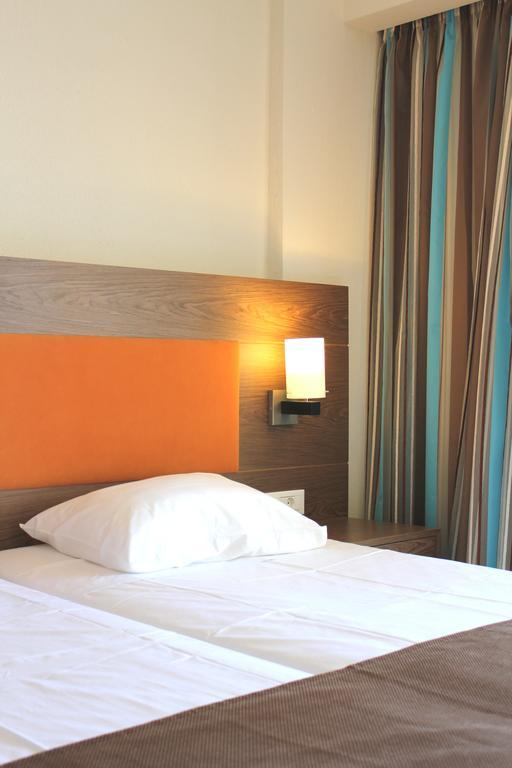 إياليسوس Sea Melody Beach Hotel Apartments الغرفة الصورة