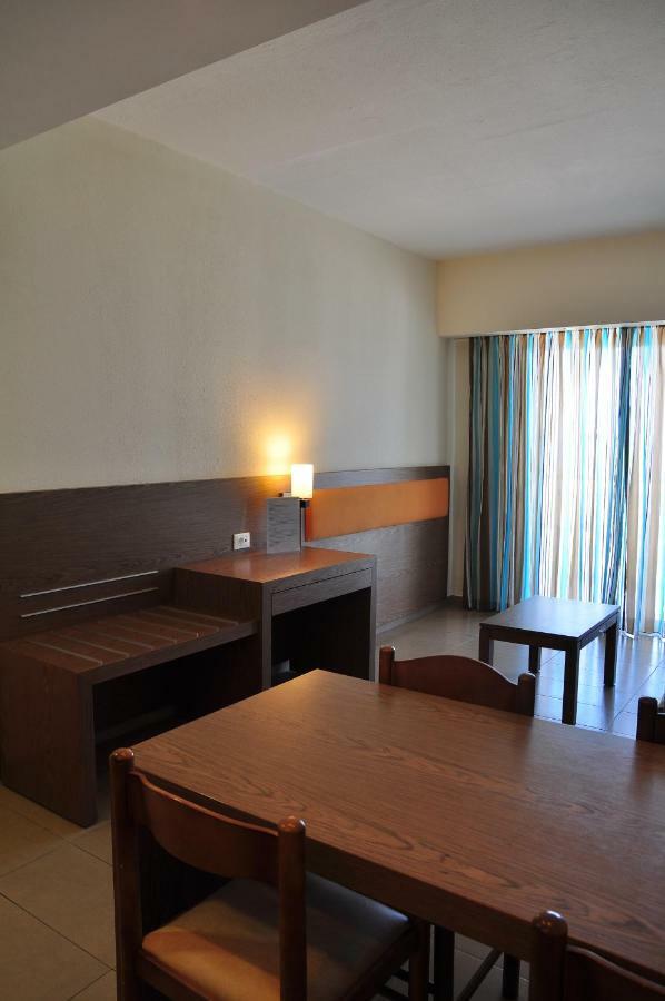 إياليسوس Sea Melody Beach Hotel Apartments المظهر الخارجي الصورة